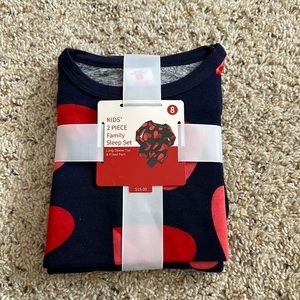 Kids 2 piece valentine pajamas